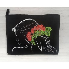 Косметичка під вишивку бісером «Дама з калиною» (Косметичка чи набір).